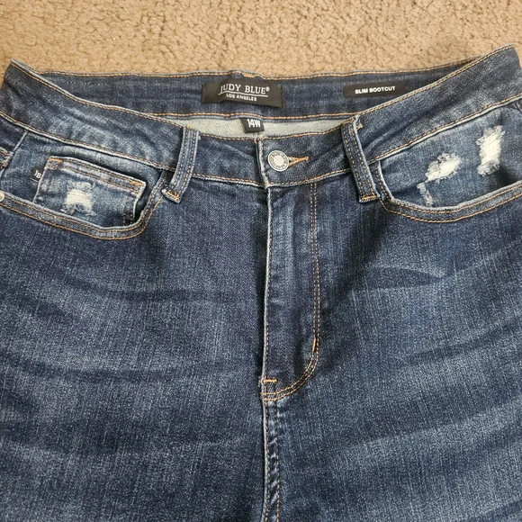 Judy Blue Dark Wash Flare Jeans/Bootcut - Picture 4 of 7